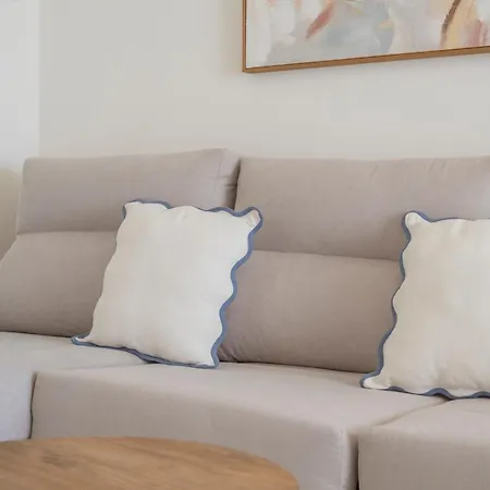 With Sea Views 20 M From The In Center Marbella